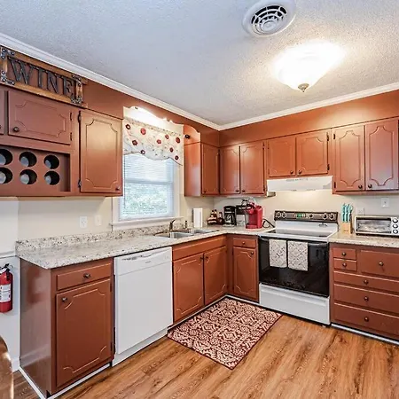 Kelly'S Comfortable Quinton Home Extérieur photo
